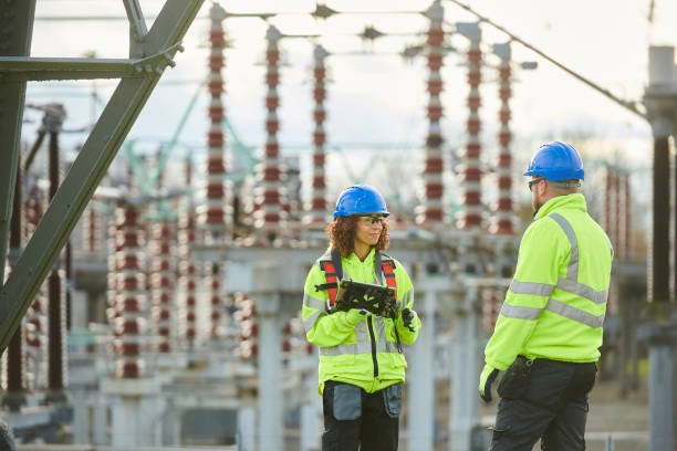 Best Affordable Electrician  in Iowa City, IA