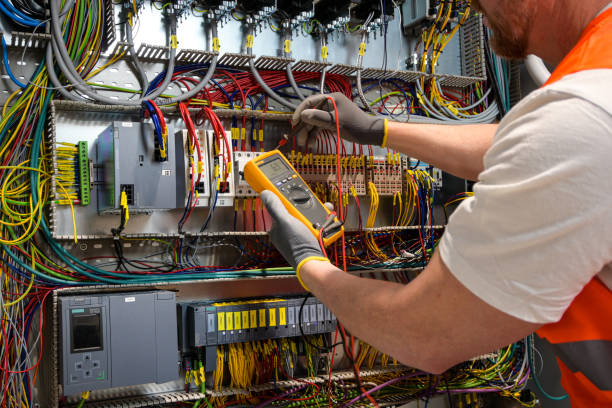 Best Electrical Repair Services  in Iowa City, IA
