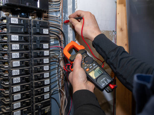 Best Emergency Electrical Repair  in Iowa City, IA
